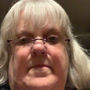 Meet your Posher, Debra